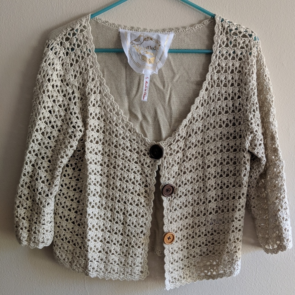 Moving sale!  ✨ Knitted Dove Crochet Cardigan